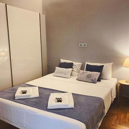 Cozy Newly Renovated 1 Bedroom Apartment In The Heart Of Athen Exterior foto