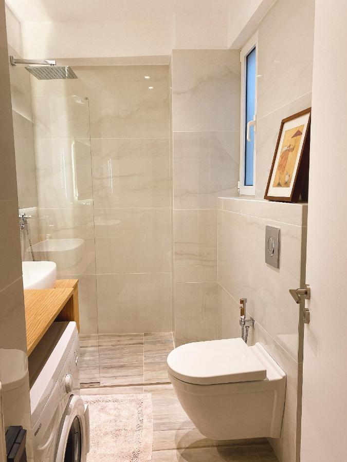 Cozy Newly Renovated 1 Bedroom Apartment In The Heart Of Athen Exterior foto